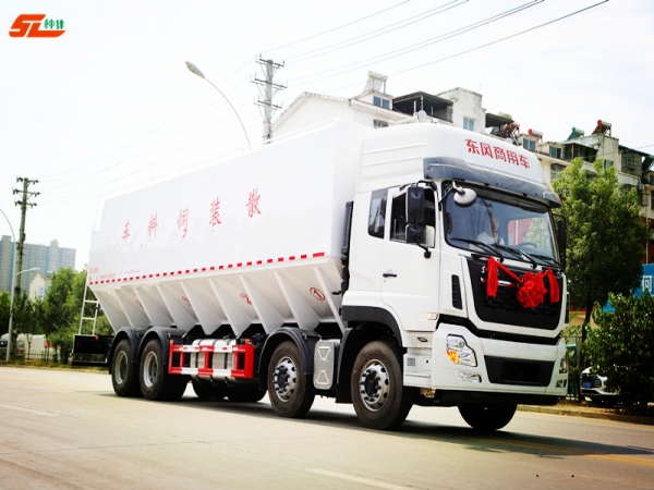 神绿5310ZSL6DF饲料车（天龙40方）