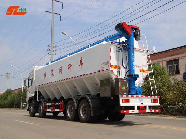 神绿5310ZSL6DF饲料车（天龙40方）