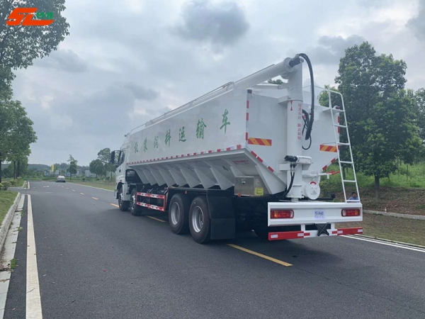 神绿5312ZSLB5饲料车（福田欧曼40方）